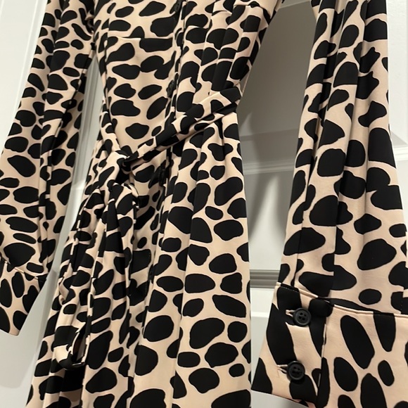 LOFT Leopard Print Maternity Dress - Picture 7 of 8